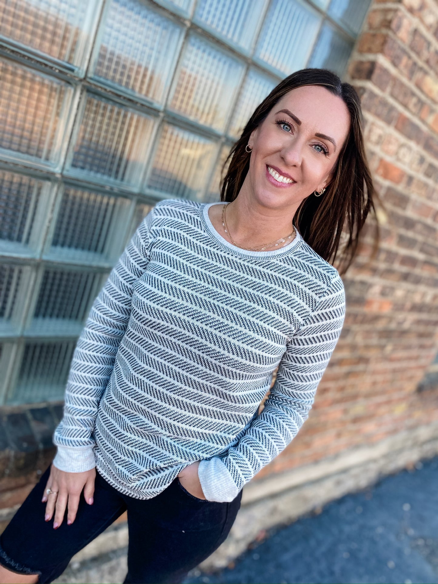 Sweet Caroline Black/White Top