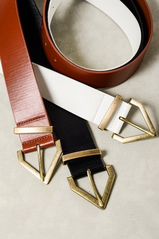 Diamond Pointed Buckle Belt