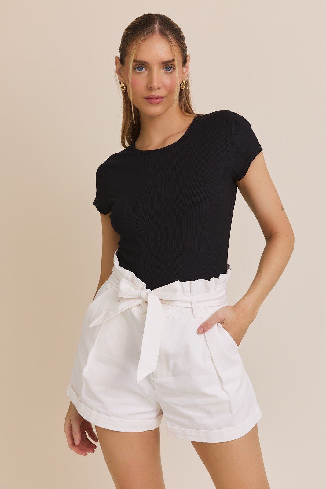 Black Round Neck Short Sleeve Bodysuit - Modern Creek Boutique