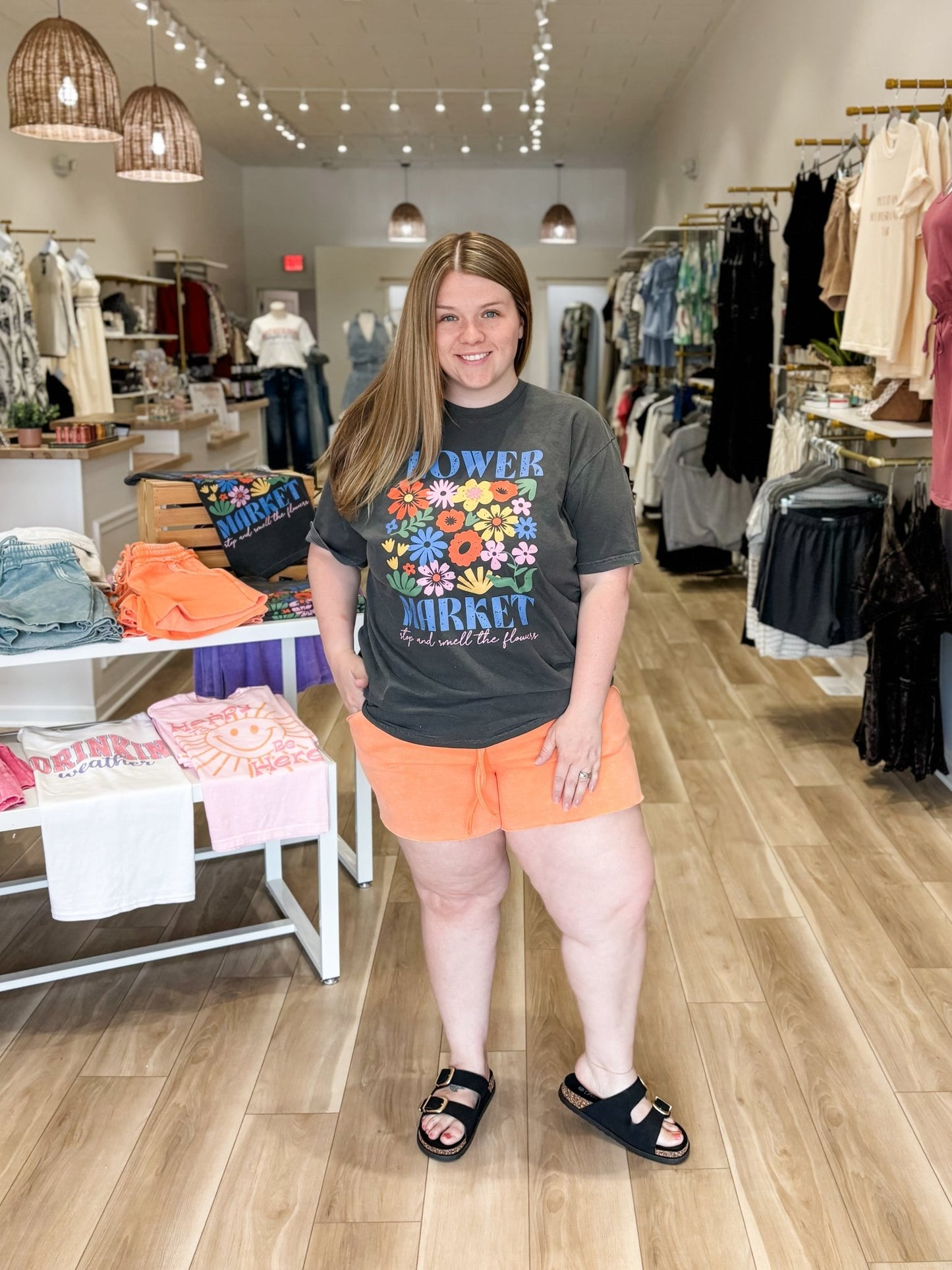 Flower Market Comfort Colors Pepper Graphic Tee - Modern Creek Boutique