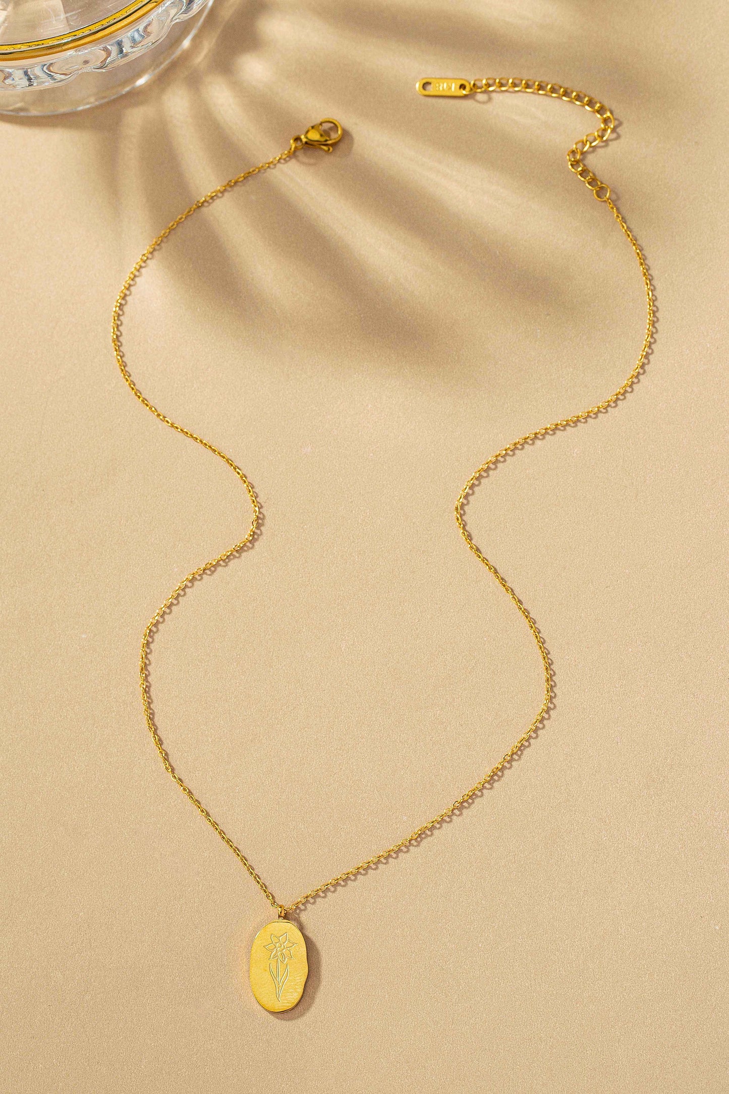 Birth Month Flower Pendant Necklace