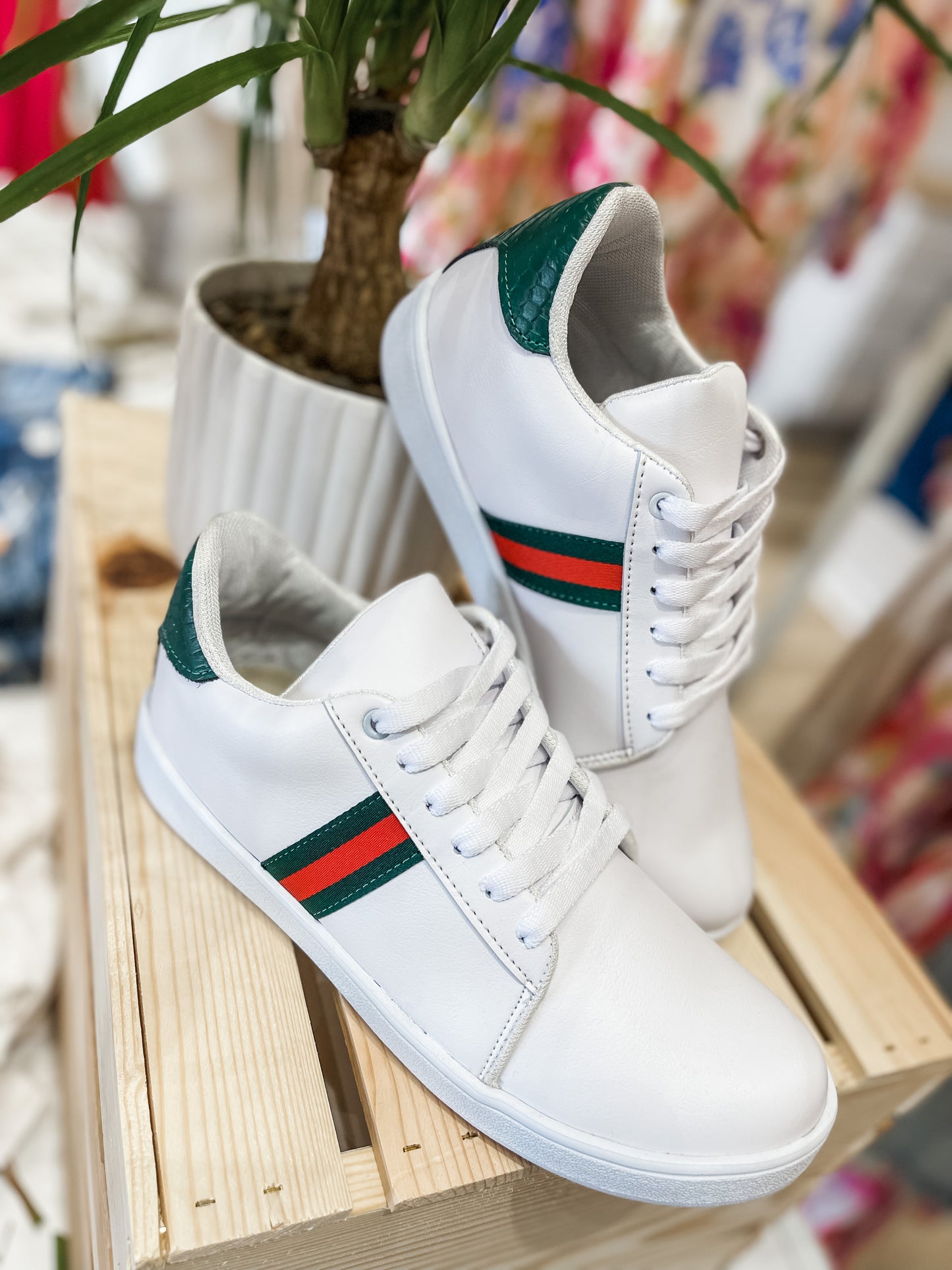 Trend Setter White Sneakers