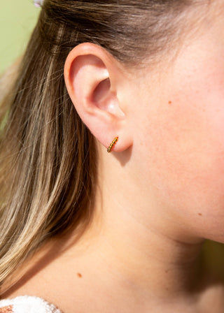 Pierced Co Tiny Dot Huggies