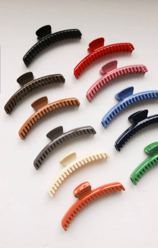 Kaxi Midi Hold Everything Hair Claw - Modern Creek Boutique