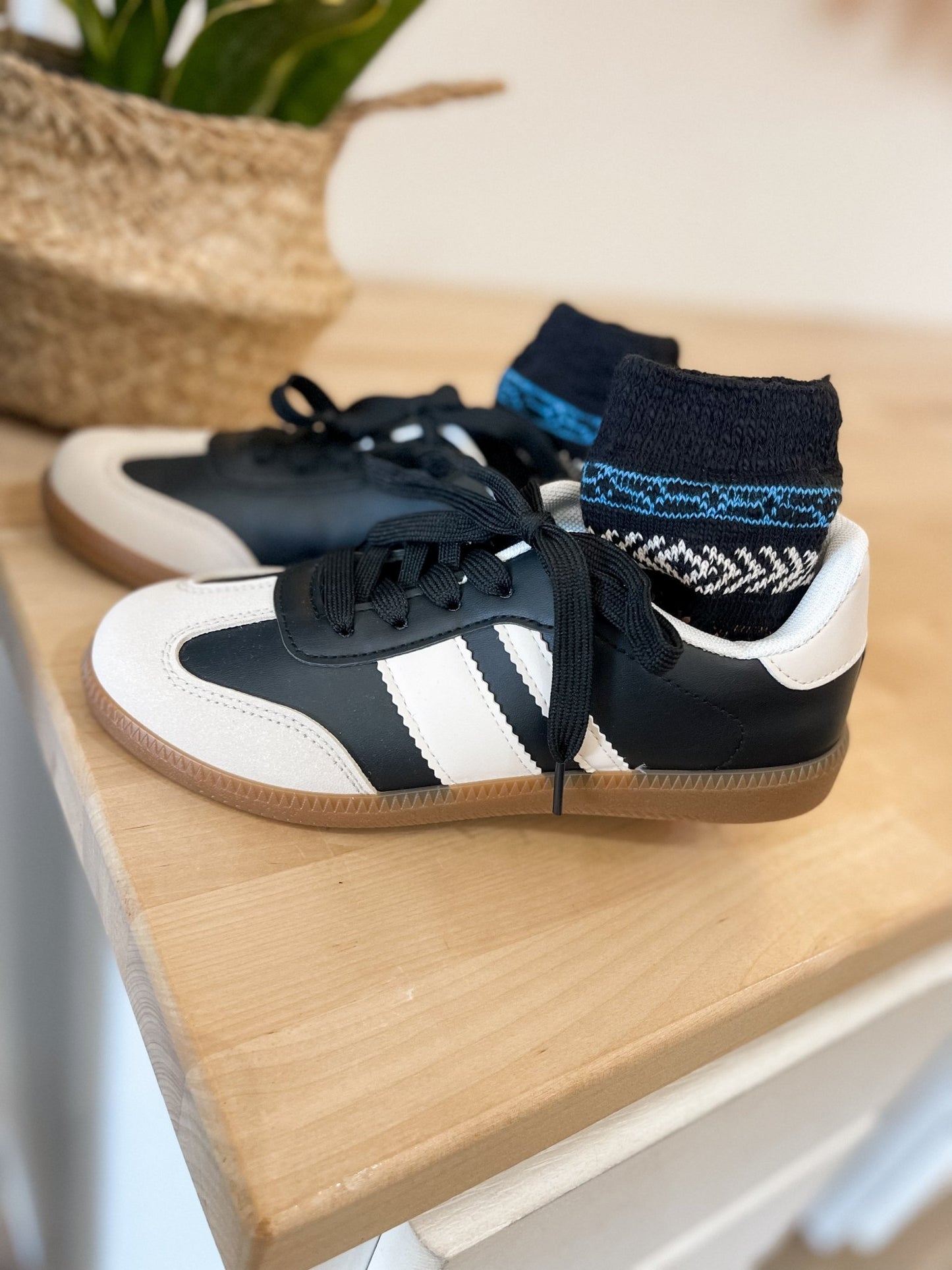 Run To You Black Low Top Sneaker - Modern Creek Boutique