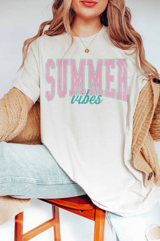 Summer Vibes Graphic Tee - Modern Creek Boutique
